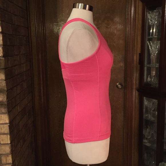 Nike Tank Top - Picture 3 of 7